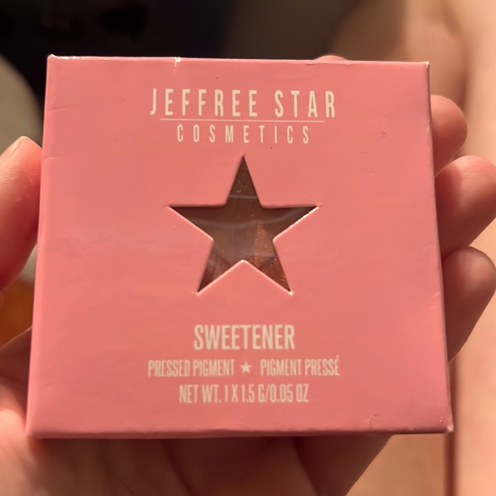 Jeffree Star SWEETNER pressed pigment